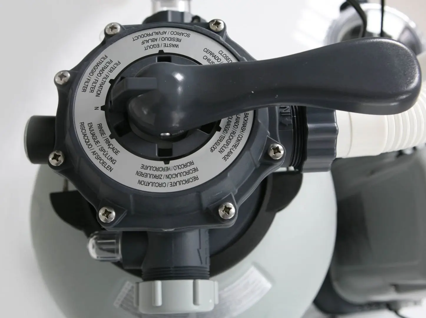 Pompa de filtrare cu generator de clor Intex Krystal Clear QX2600 26680