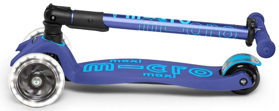 Trotineta Micro Maxi Deluxe Foldable LED (Navy) - 3