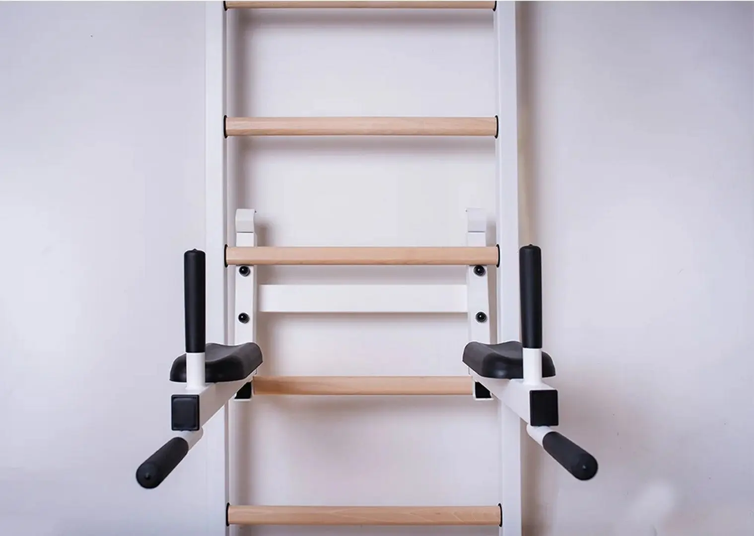 Шведская стенка BenchK 523W+A204 (White/Wood)