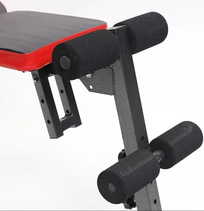 Многофункциональная скамья FitTronic B200 (Black/Red) - 2