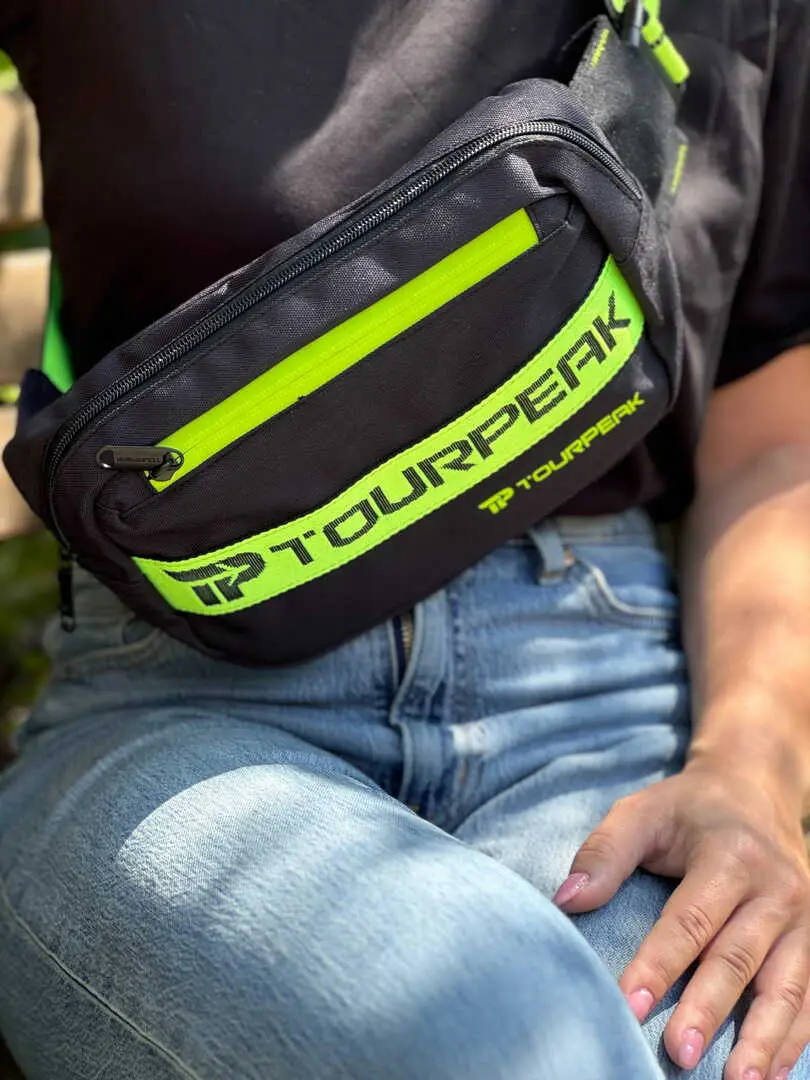 Поясная сумка Jumi Tourpeak CT-293816 (Black/Green)