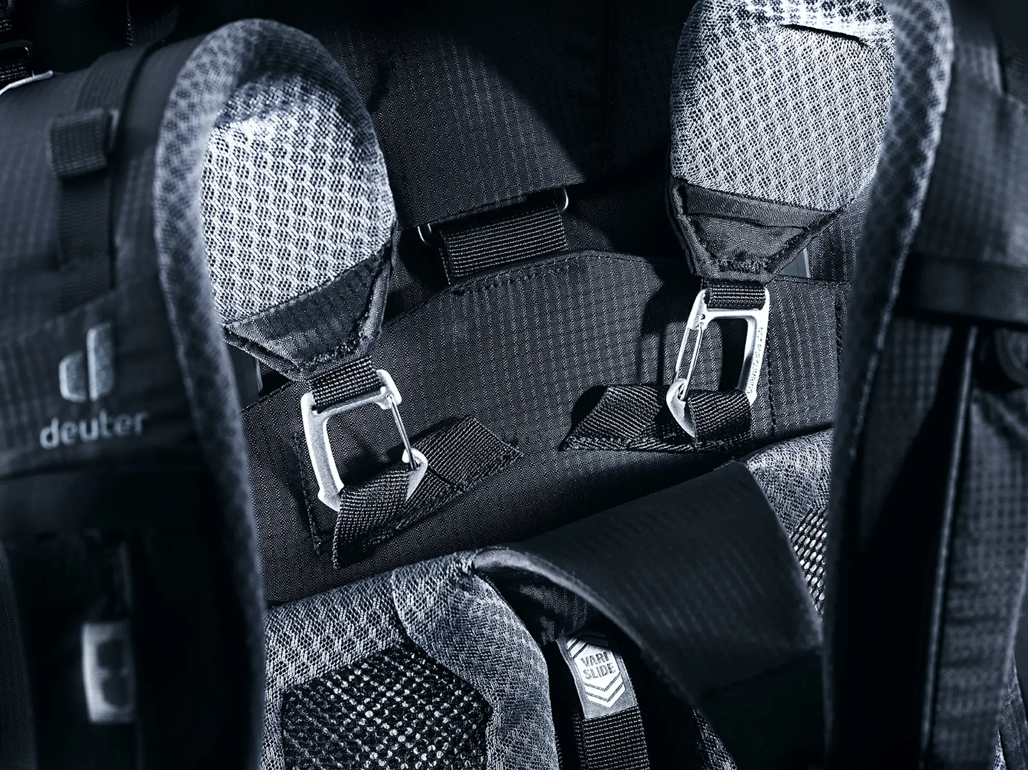 Rucsac Deuter Aircontact 75+10 (Black)