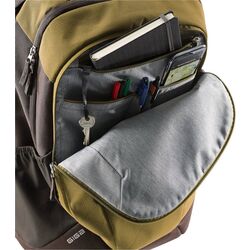 Рюкзак Deuter Giga 28 SL (Clay Coffee) Thumb