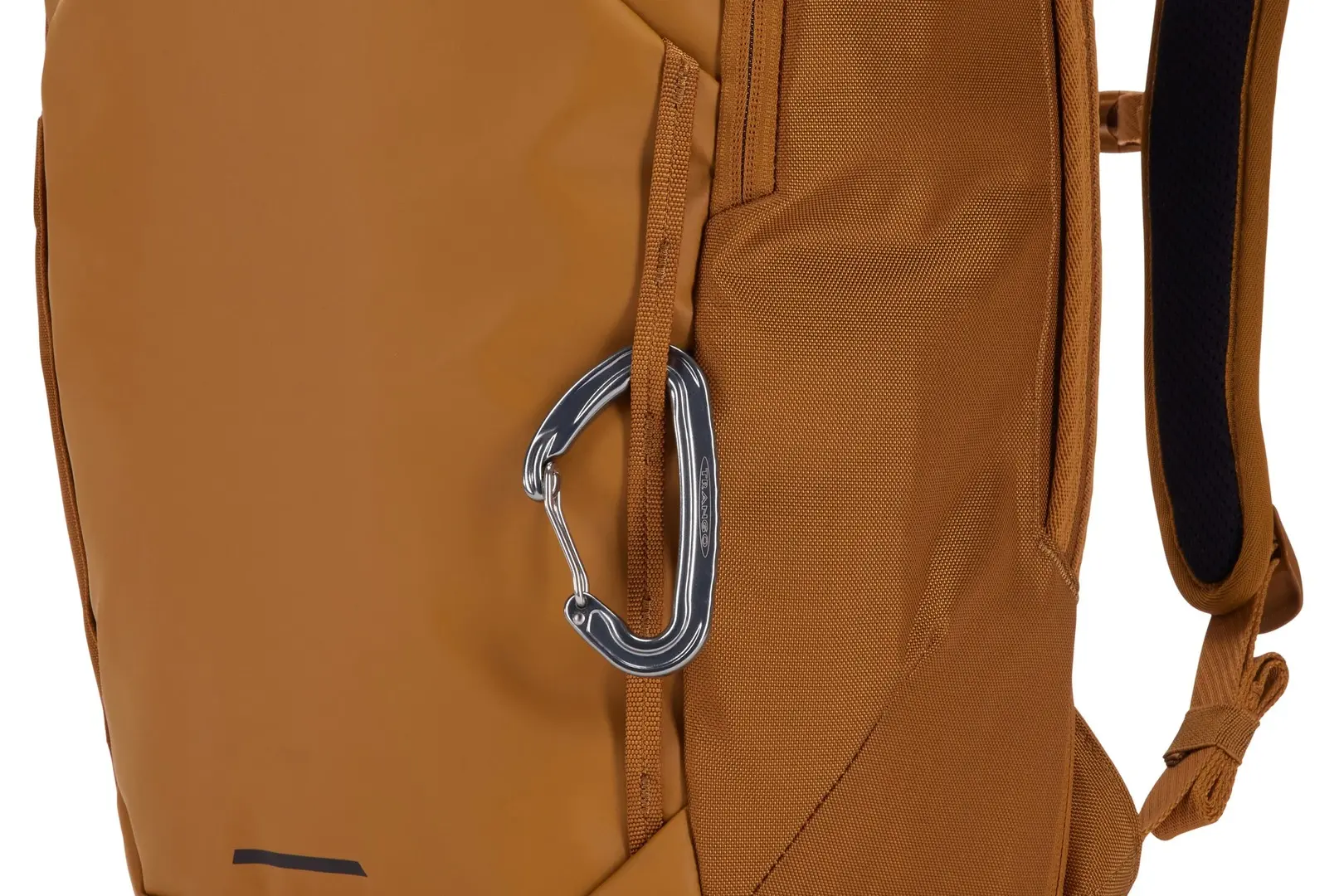 Rucsac Thule Chasm 26 L (Golden)