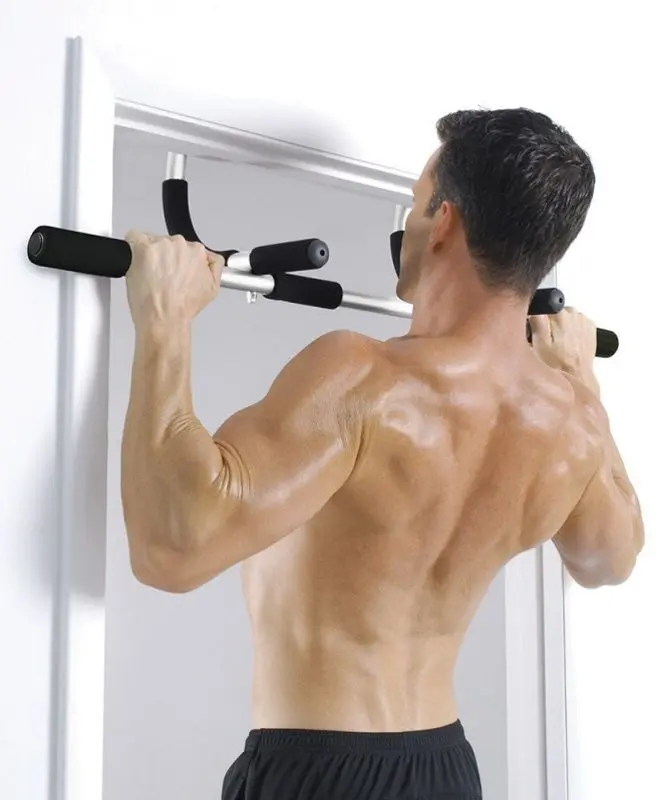 Bara tractiuni pentru perete Iron Gym New (Black)