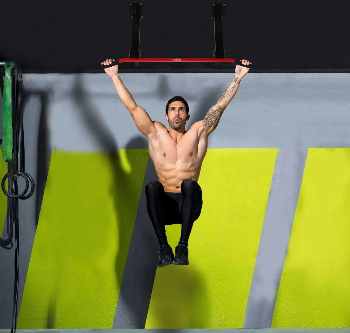 Bara tractiuni pentru tavan Neo-Sport NS-316 (Black/Red) - 3