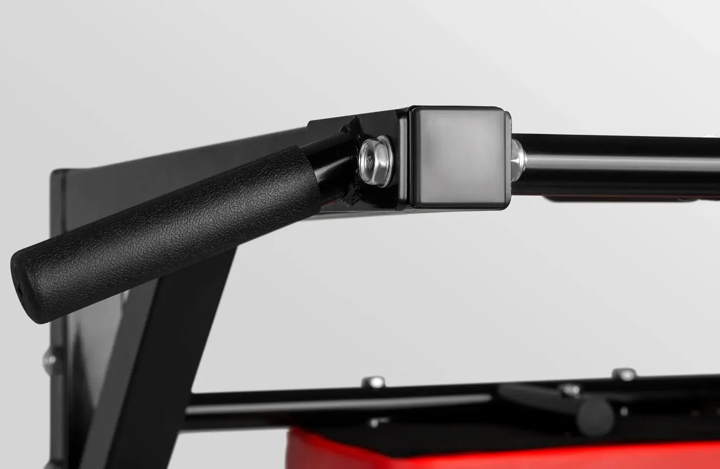 Bara tractiuni pentru perete Neo-Sport NS-319 (Black/Red)