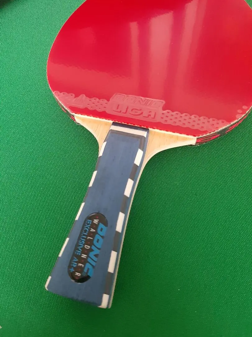 Paleta pentru tenis Donic Waldner Exclusive AR+Si/Liga Plus (Red/Wood)