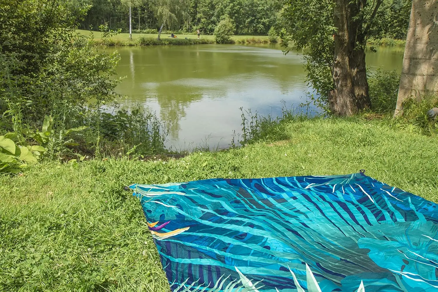 Plapuma pentru picnic Lifeventure Tropical 63700