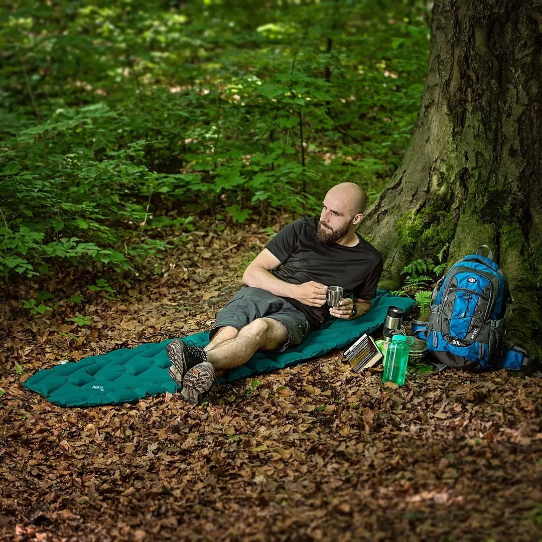 Saltea gonflabila Nils Camp NC4005 (Dark Green)