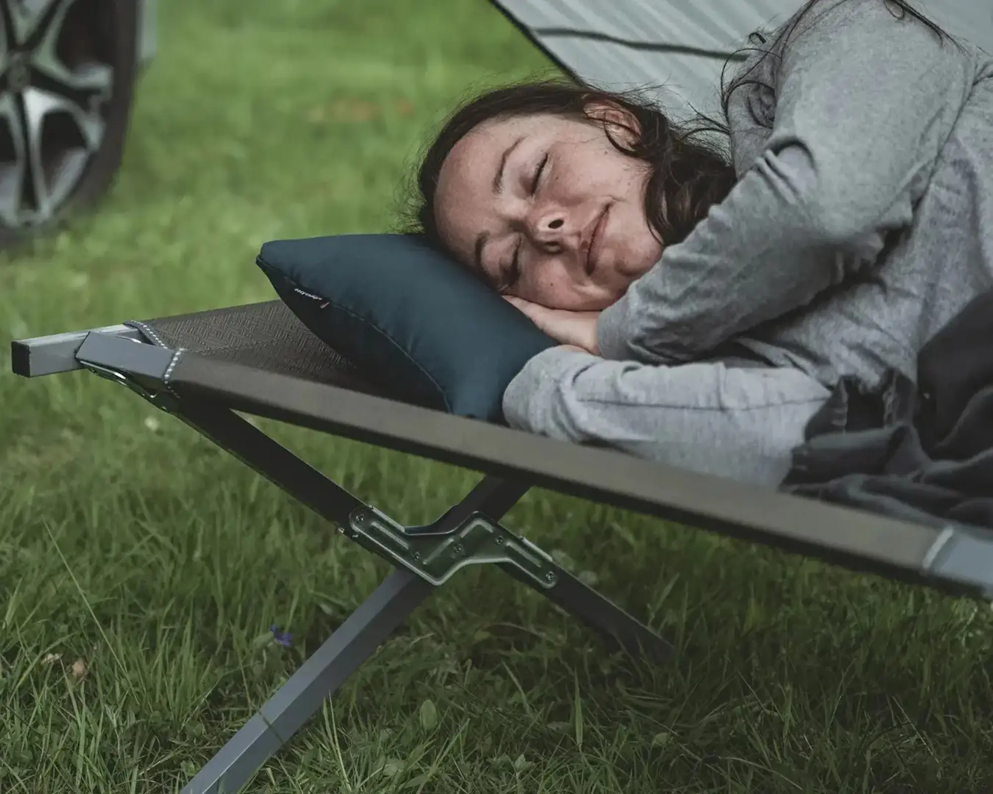 Туристическая подушка Outwell Easy Camp Raven (Blue)