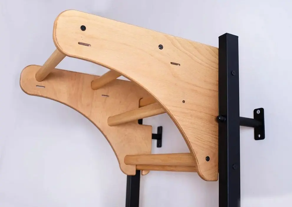 Турник для шведской стенки BenchK PB076 (Oak)
