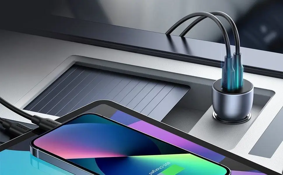 Автомобильное зарядное устройство Ugreen CD213 (Silver) - 3