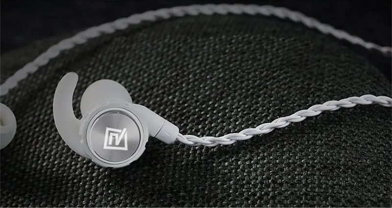 Беспроводные наушники Remax RB-S10 (Silver) - 3