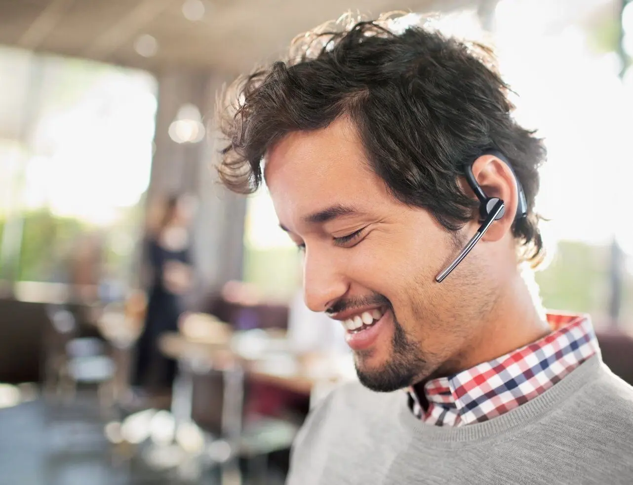 Bluetooth-гарнитура Plantronics Voyager Legend PLB00076 (Black)