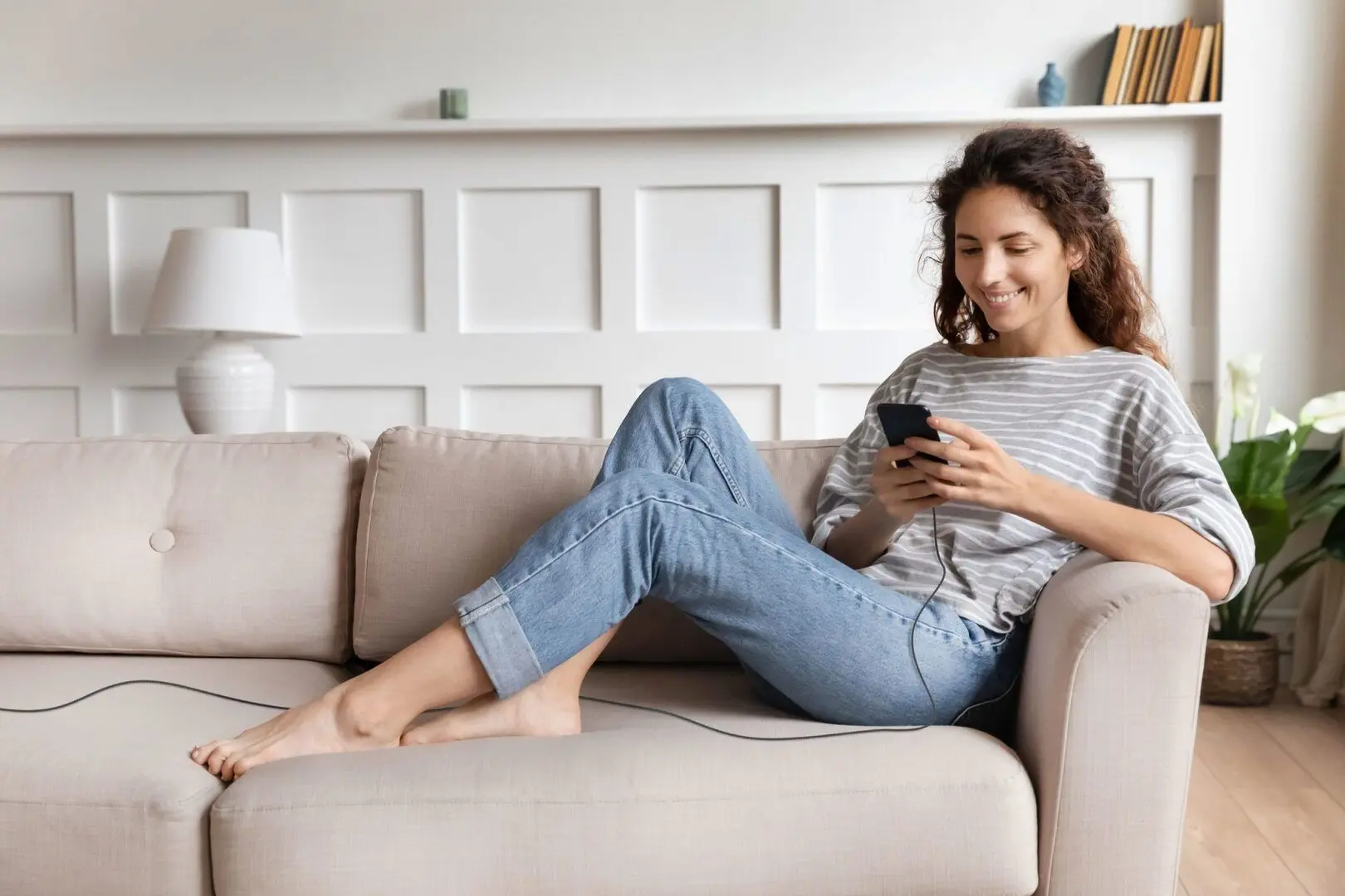 Cablu USB to Lightning Cellularline Long Cable 2.5m (Black)