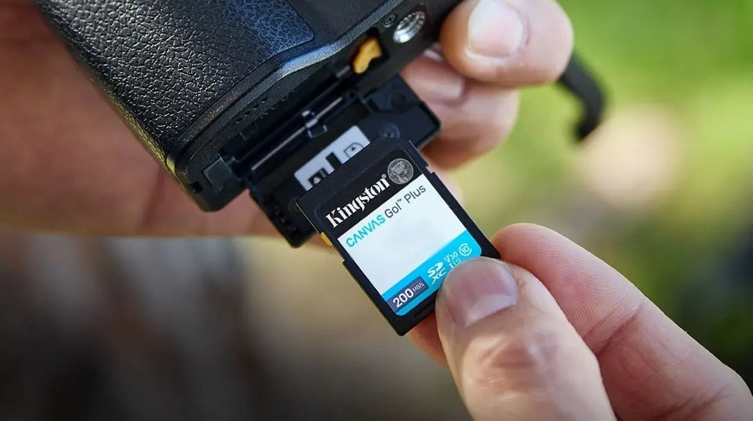 Card de memorie Kingston Canvas Go! Plus SDXC 512GB V30 Class 10 UHS-I (SDG4/512GB)