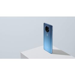 Мобильный телефон OnePlus 7T 8GB/128GB (Glacier Blue) Thumb