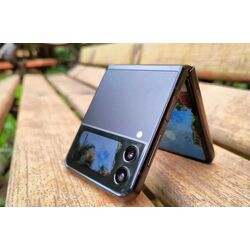 Мобильный телефон Samsung Galaxy Z Flip4 SM-F721B 5G Dual 8GB/128GB (Graphite) Thumb