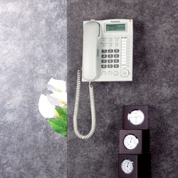 Telefon Panasonic KX-TS2388UAW (White) Thumb