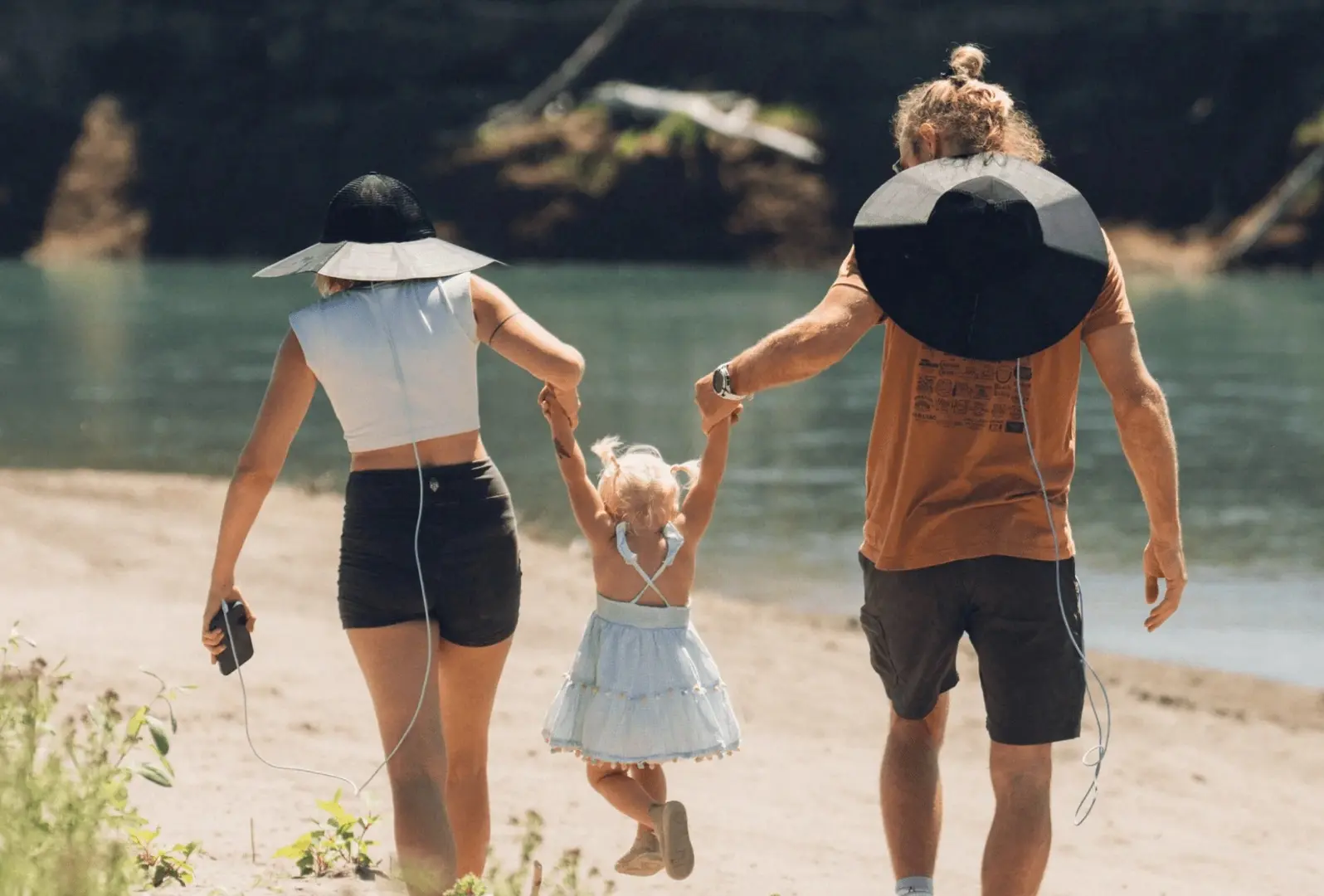 Incarcator solar EcoFlow PowerHat M-L (Black)