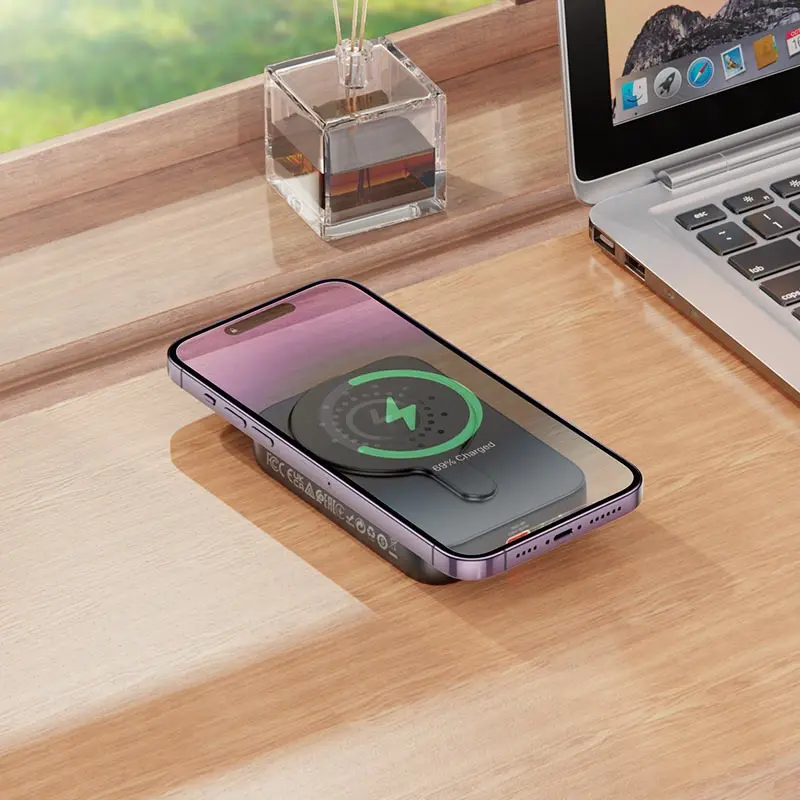Универсальный внешний аккумулятор Hoco J117A Esteem 10000mAh (Black) - 5
