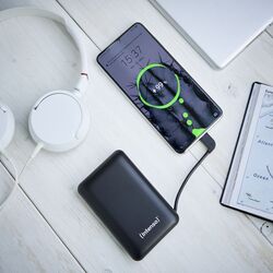 Универсальный внешний аккумулятор Intenso XС10000 (Black) Thumb