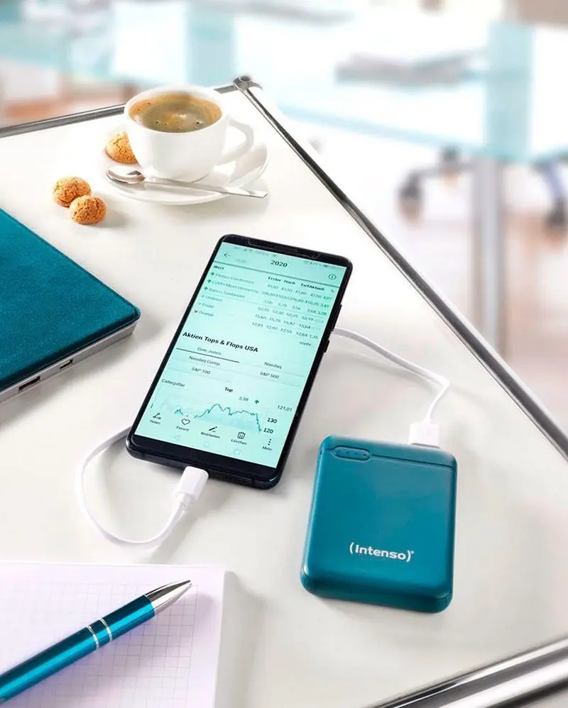 Acumulator extern universal Intenso XS5000 (Petrol)