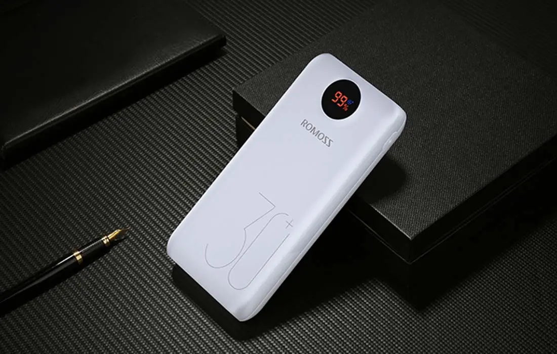 Универсальный внешний аккумулятор Romoss SW30 (White)