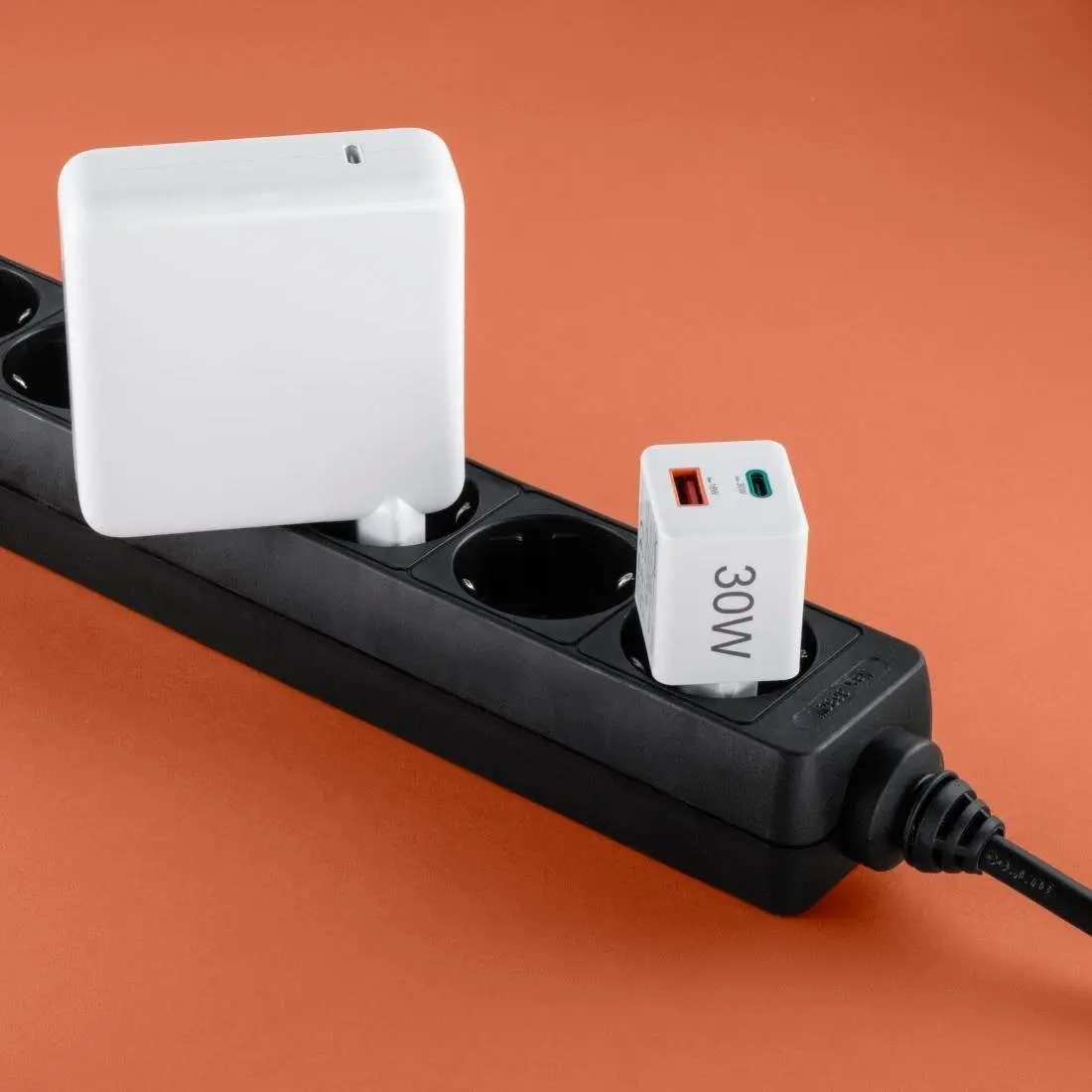 Зарядное устройство Hama 201992 (White) - 7