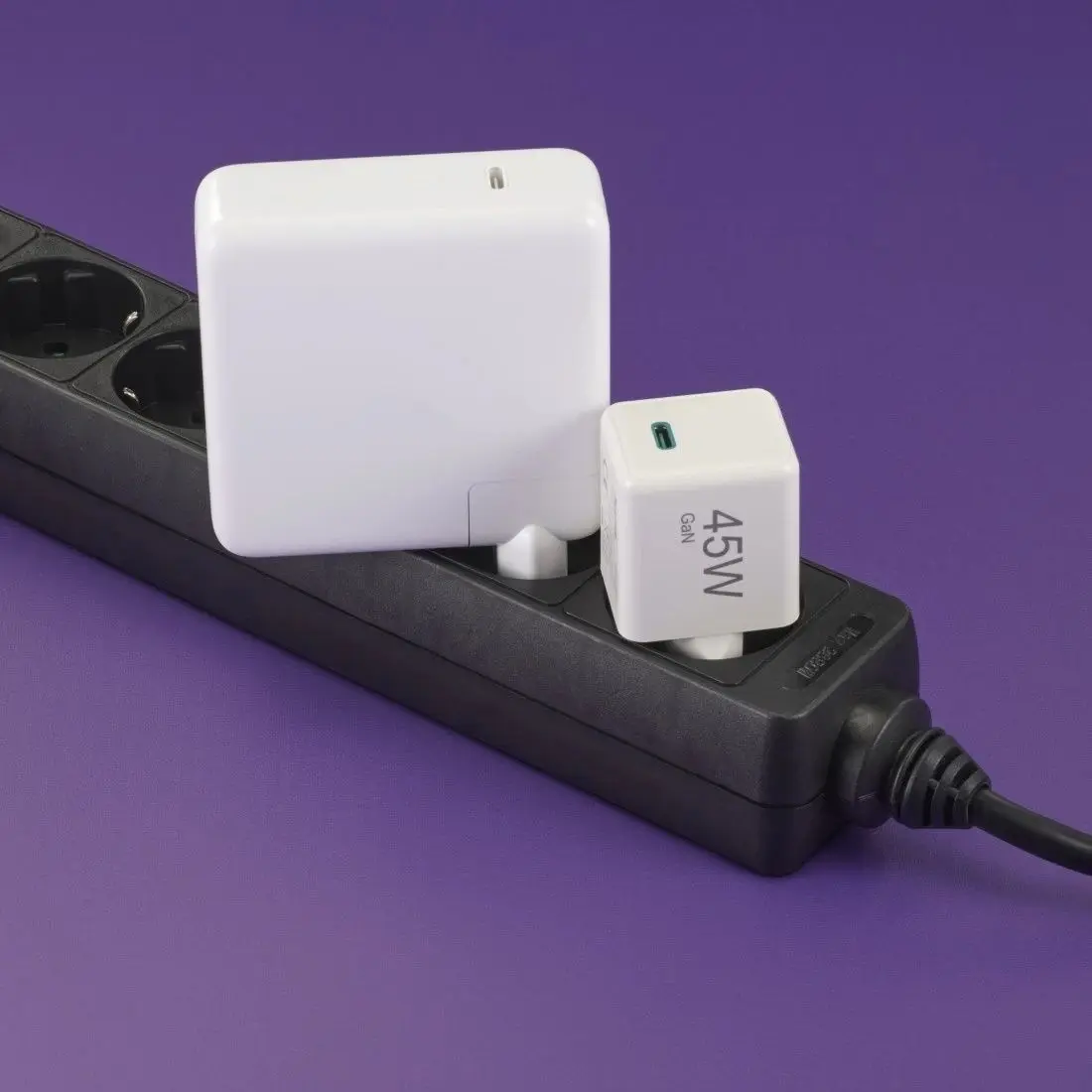 Зарядное устройство Hama Super Mini 201983 45W (White) - 10