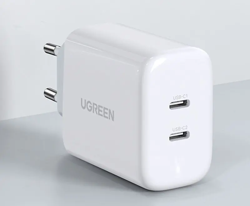 Зарядное устройство Ugreen CD243 (White) - 2