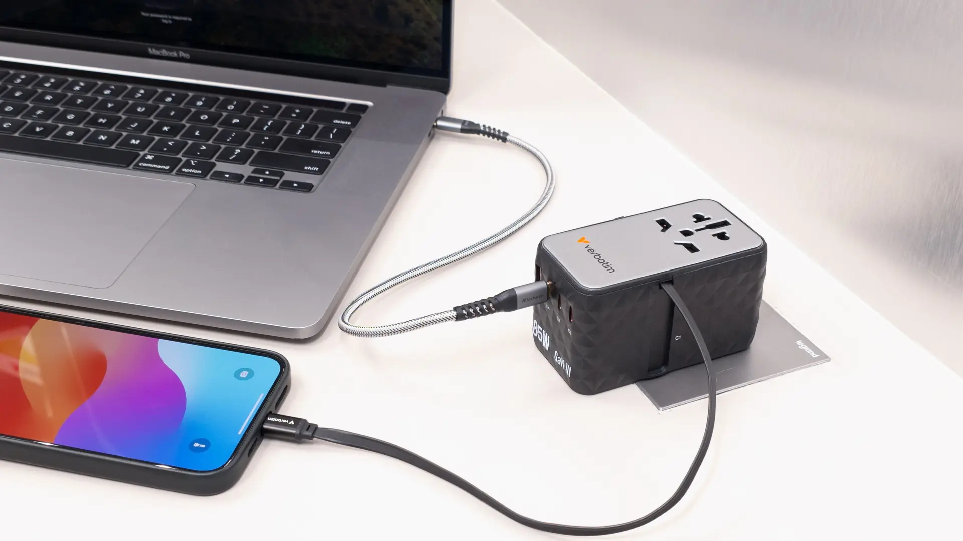 Incarcator Verbatim GaN III 32127 (Black)