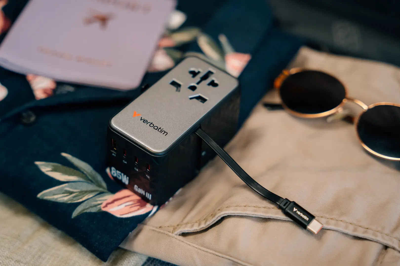 Incarcator Verbatim GaN III 32127 (Black)