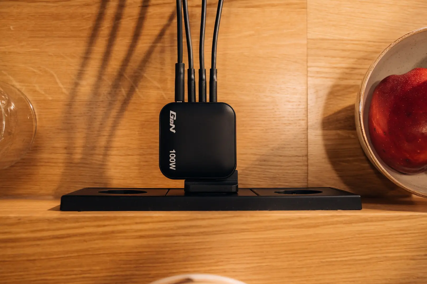 Зарядное устройство Verbatim Mini GaN 100W (Black) - 3