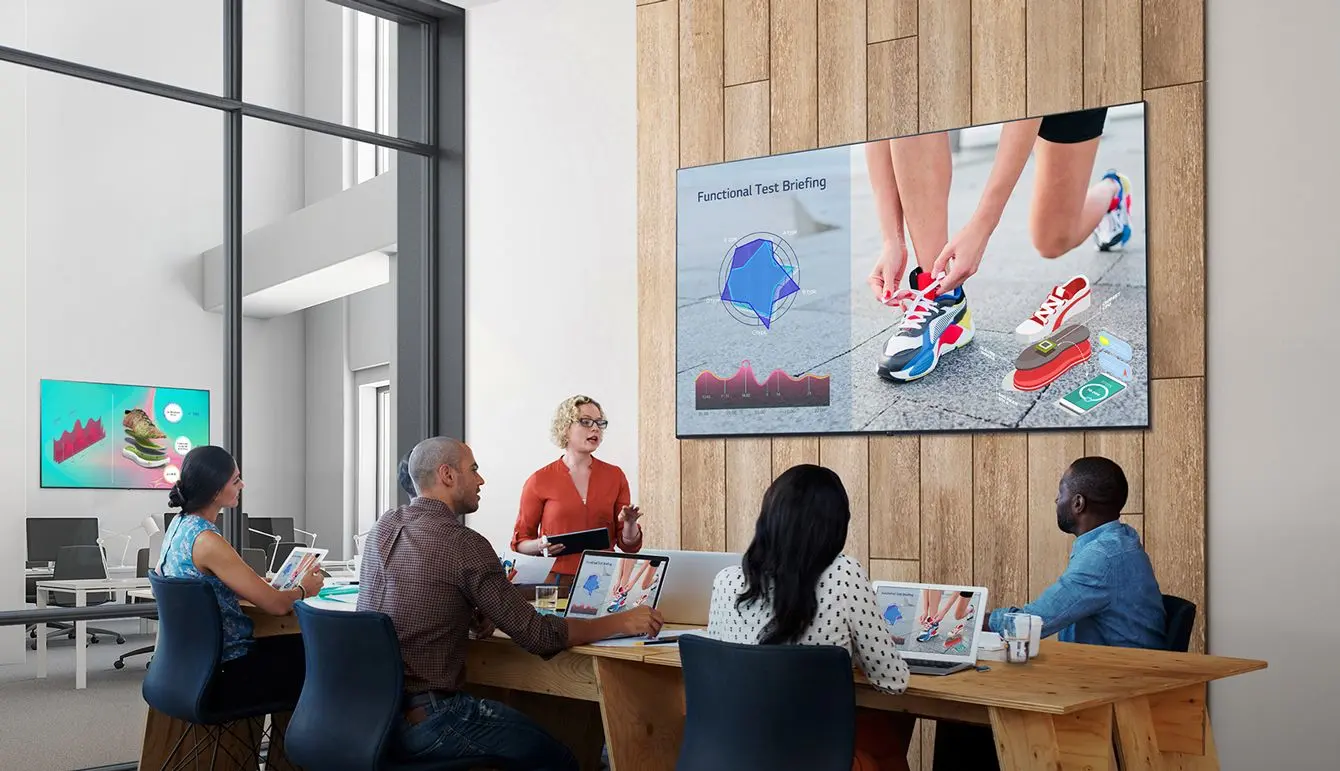 Информационный дисплей LG UHD 86UL3J-B (Black) - 3