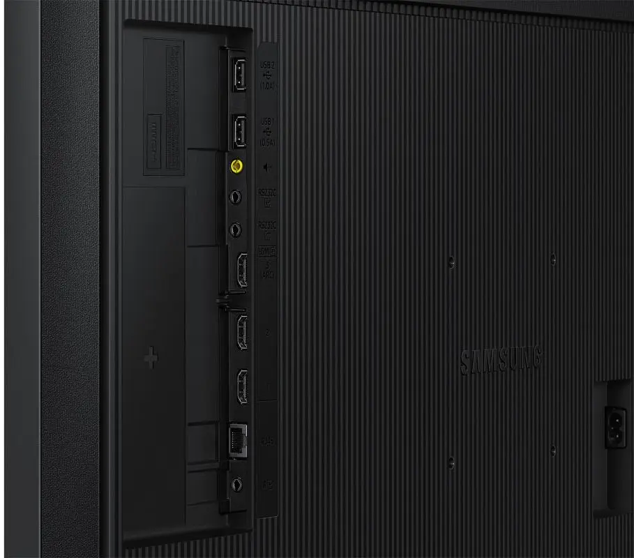 Информационный дисплей Samsung QM32C LH32QMCEPGCXEN (Black)