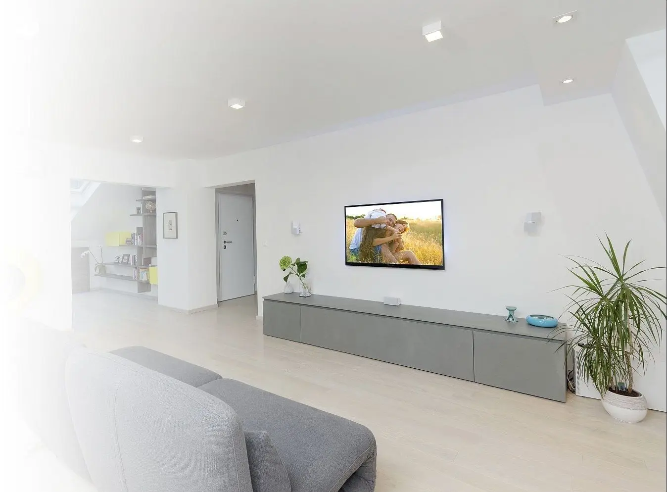 Suport pentru televizor GoGEN GOGDRZAKTILTXL 37-70