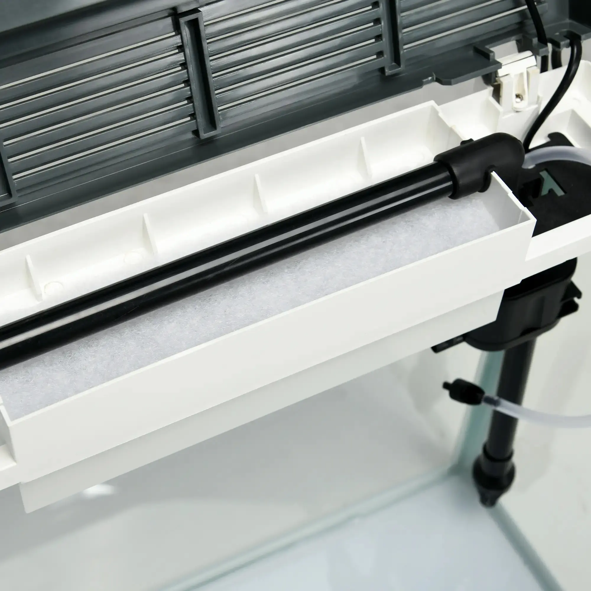 Acvariu pentru pesti PawHut D61-004V91WT 28L (White/Black) - 6