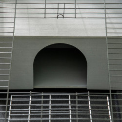 Домик для кроликов и грызунов PawHut D51-334V00CG (Grey/White) Thumb