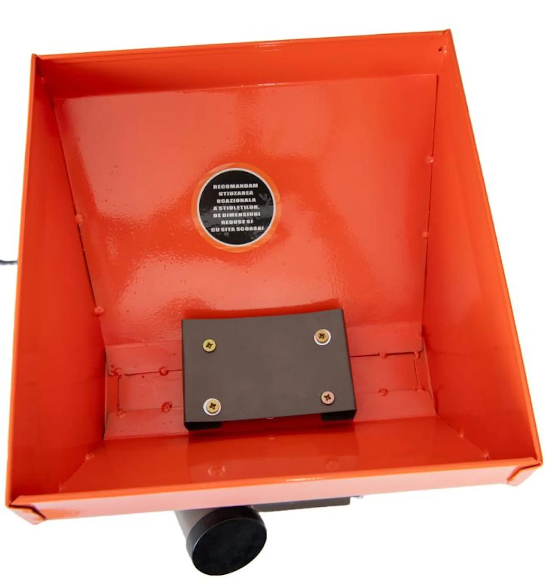 Электрическая дробилка для зерна Wolfson WFS0001