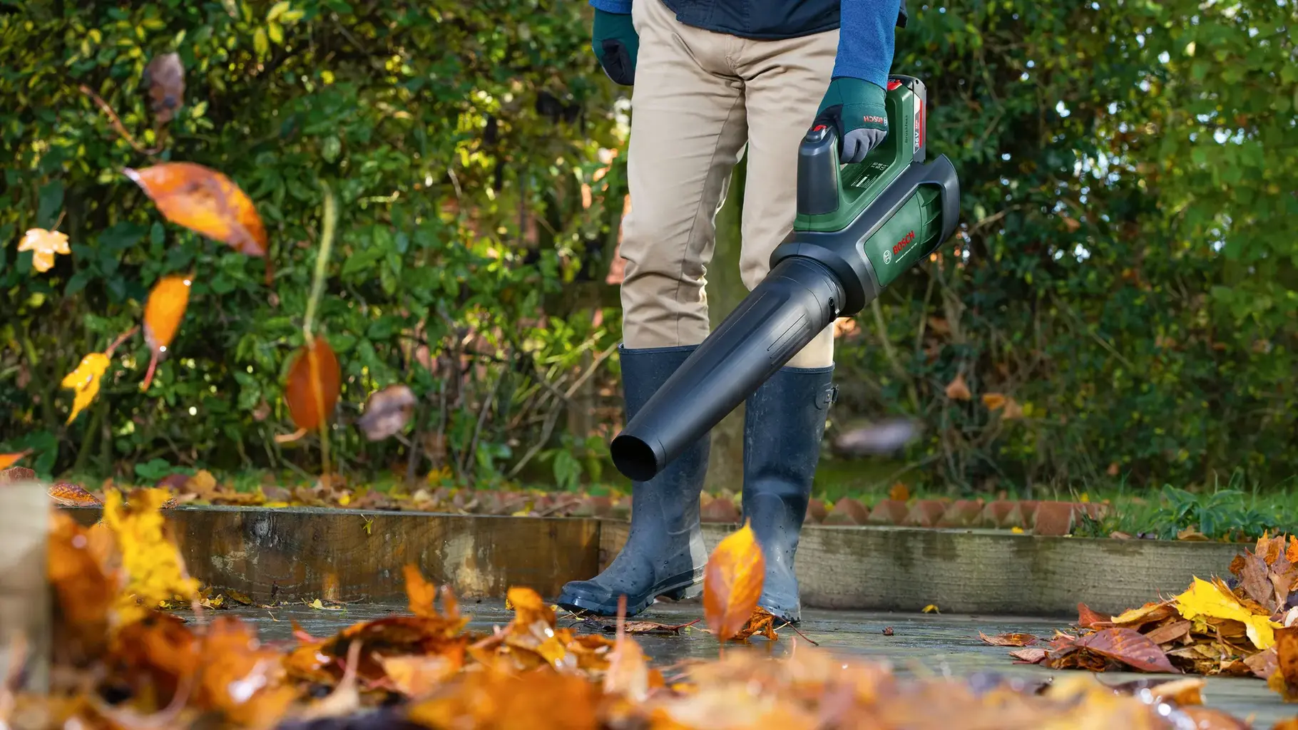 Suflanta de aer cu acumulator Bosch AdvancedLeafBlower 36V-750 (06008C6001) - 3