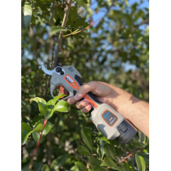 Аккумуляторный секатор Rovo FV2 Pro Thumb