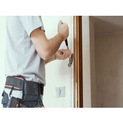 Демонтаж двери