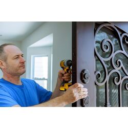 Установка входной двери