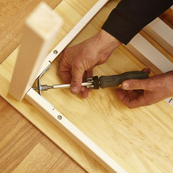 Сборка кухонного стола Thumb