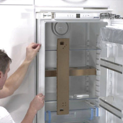 Instalarea frigiderului incorporabil Thumb