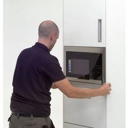 Instalarea cuptorului cu microunde incorporabil