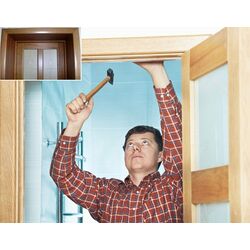 Установка межкомнатной двери с добором