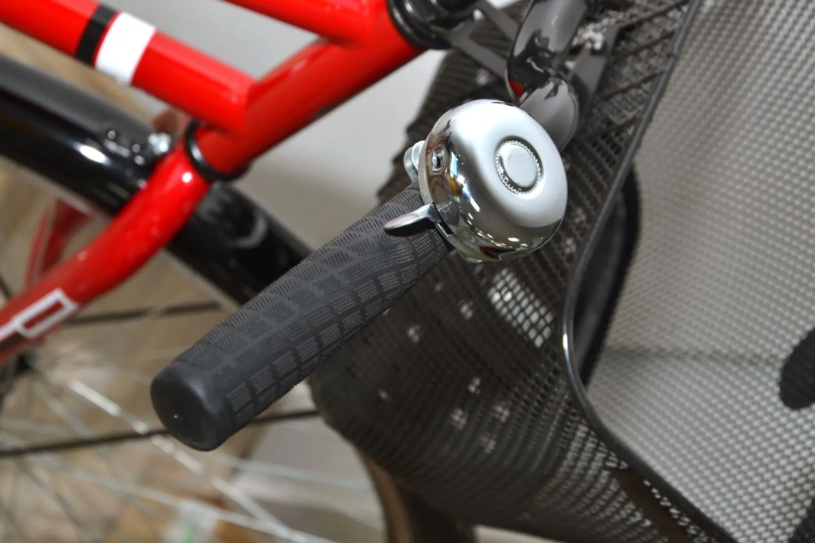 Велосипед Mustang Retro Women 28 (Red/Black) - 11